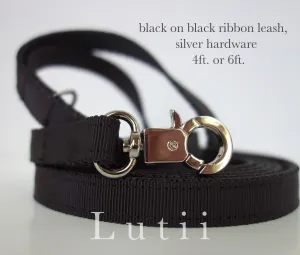 3. BLACK STRAP- Pick your ribbon color. Lutii matching leash