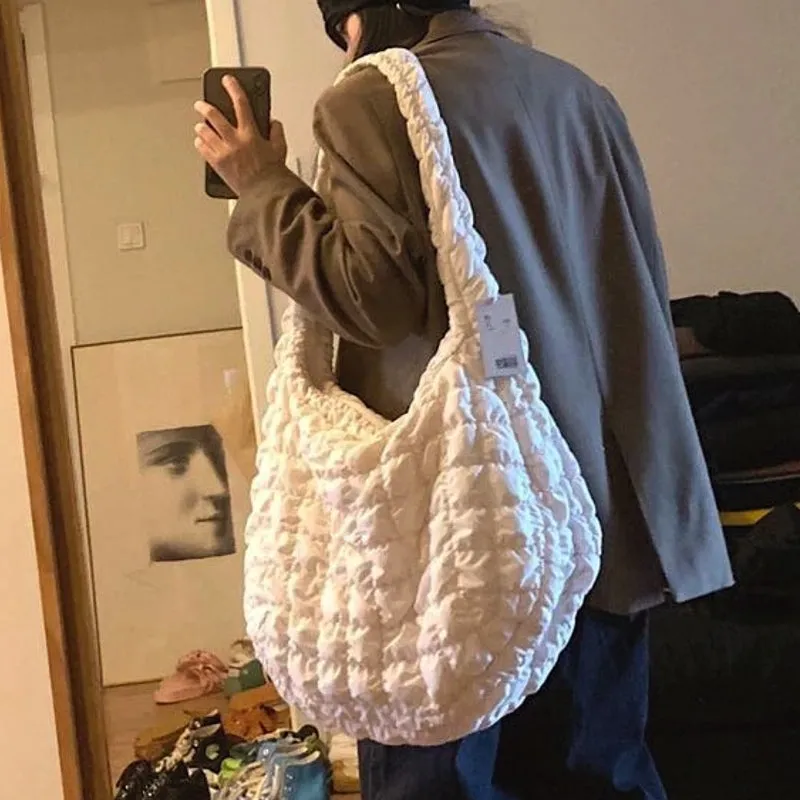 Large Capacity Bag Lady Pattern Cloud Fold Bag