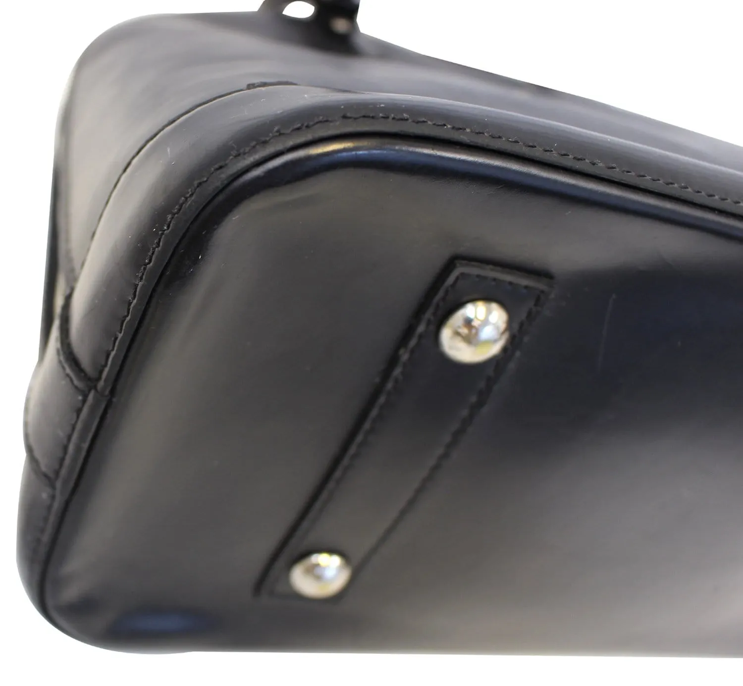LOUIS VUITTON Black Epi Leather Alma GM Satchel Bag