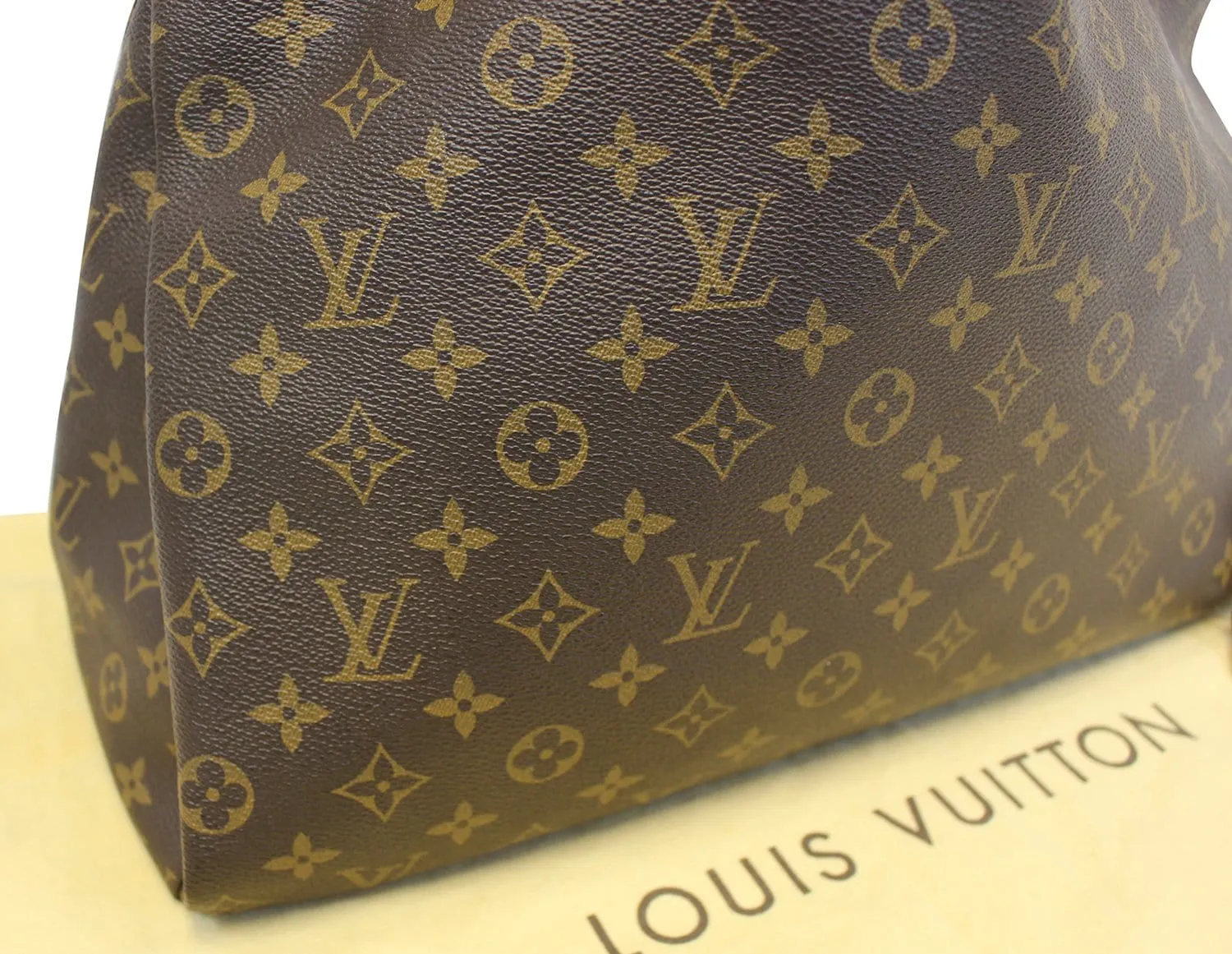LOUIS VUITTON Monogram Canvas Artsy MM Brown Shoulder Bag