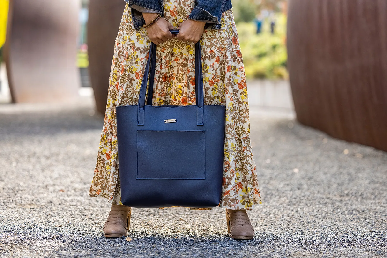 Modern Carryall Tote
