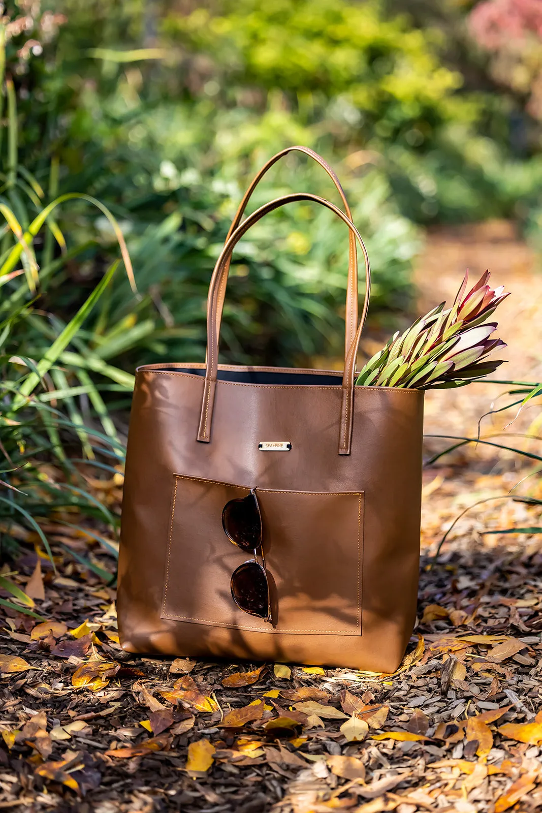 Modern Carryall Tote