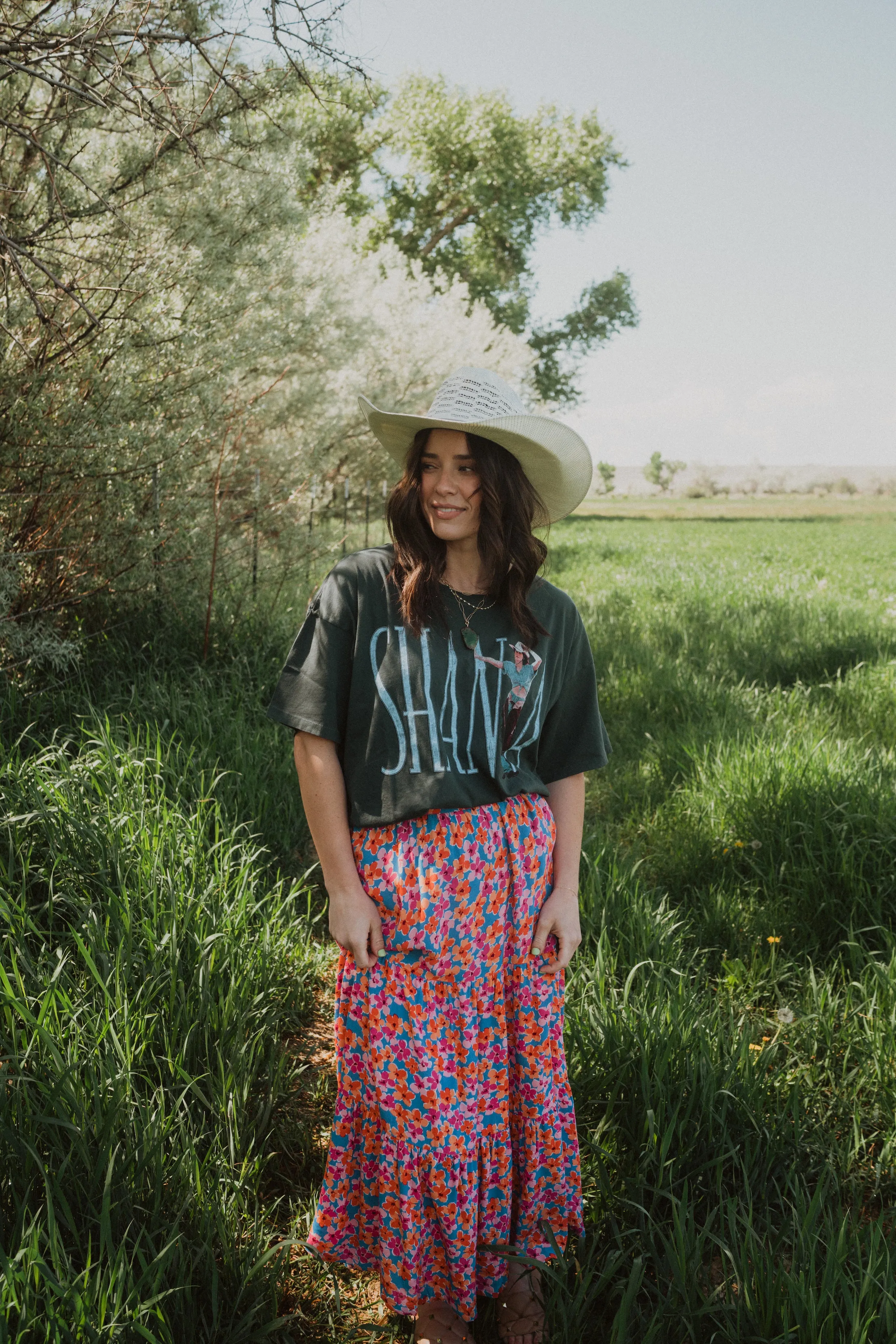 Shania Boots Been Under T-Shirt