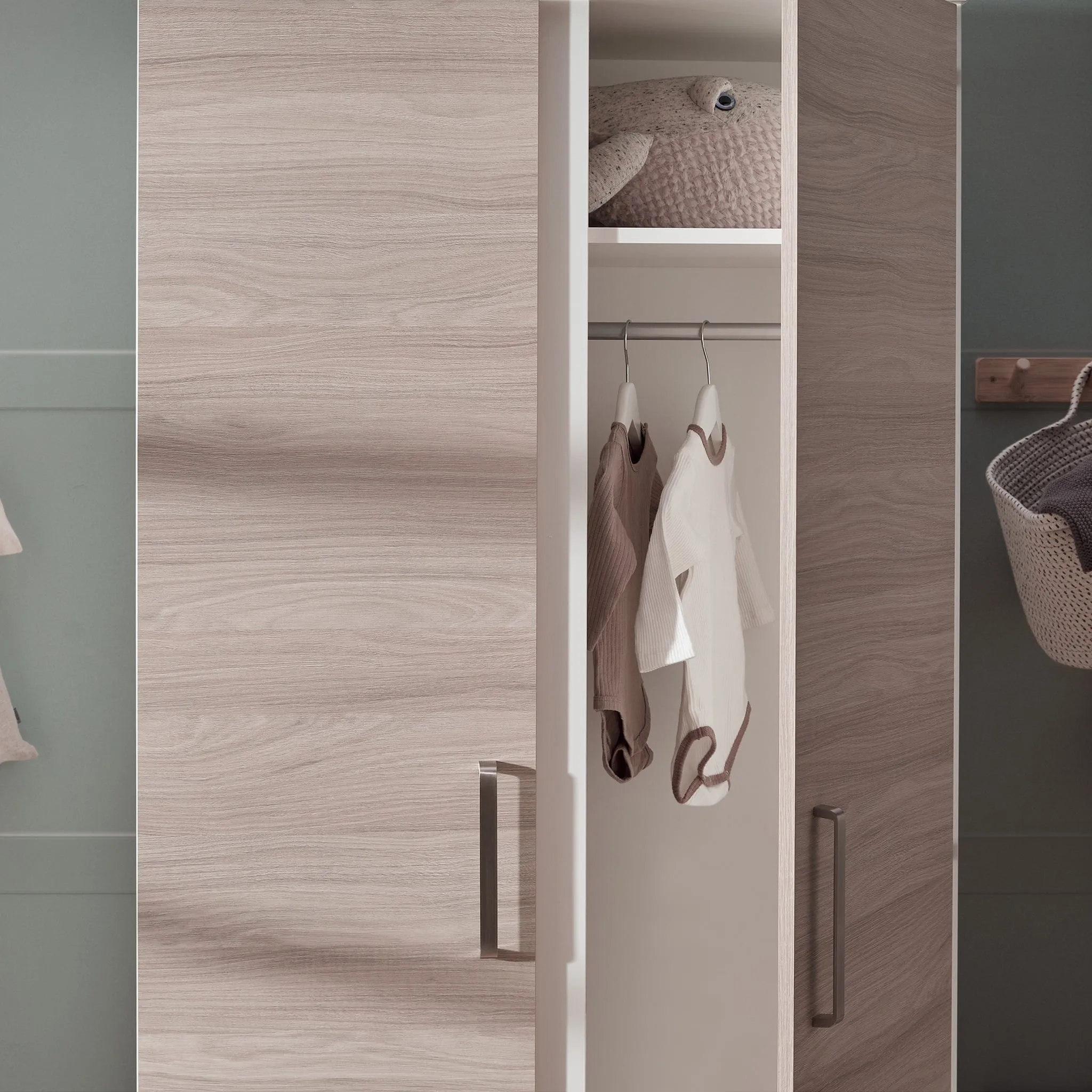 Silver Cross Finchley Oak 3-Piece Nursery Roomset
