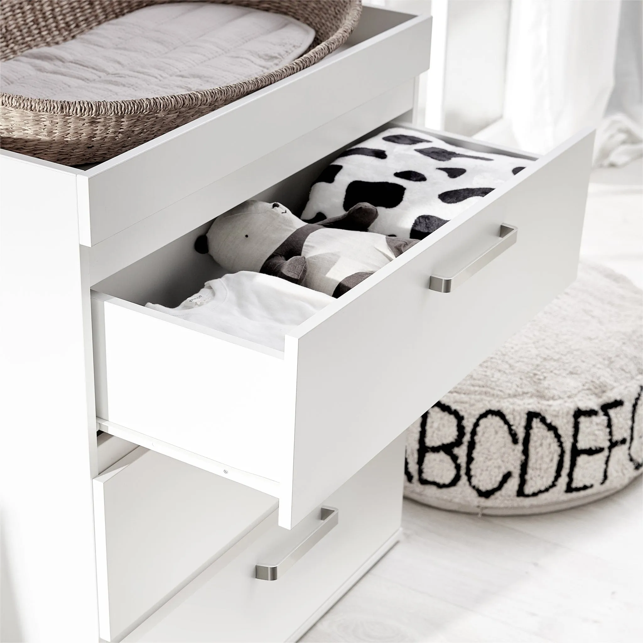 Silver Cross Finchley White 3-Piece Nursery Roomset
