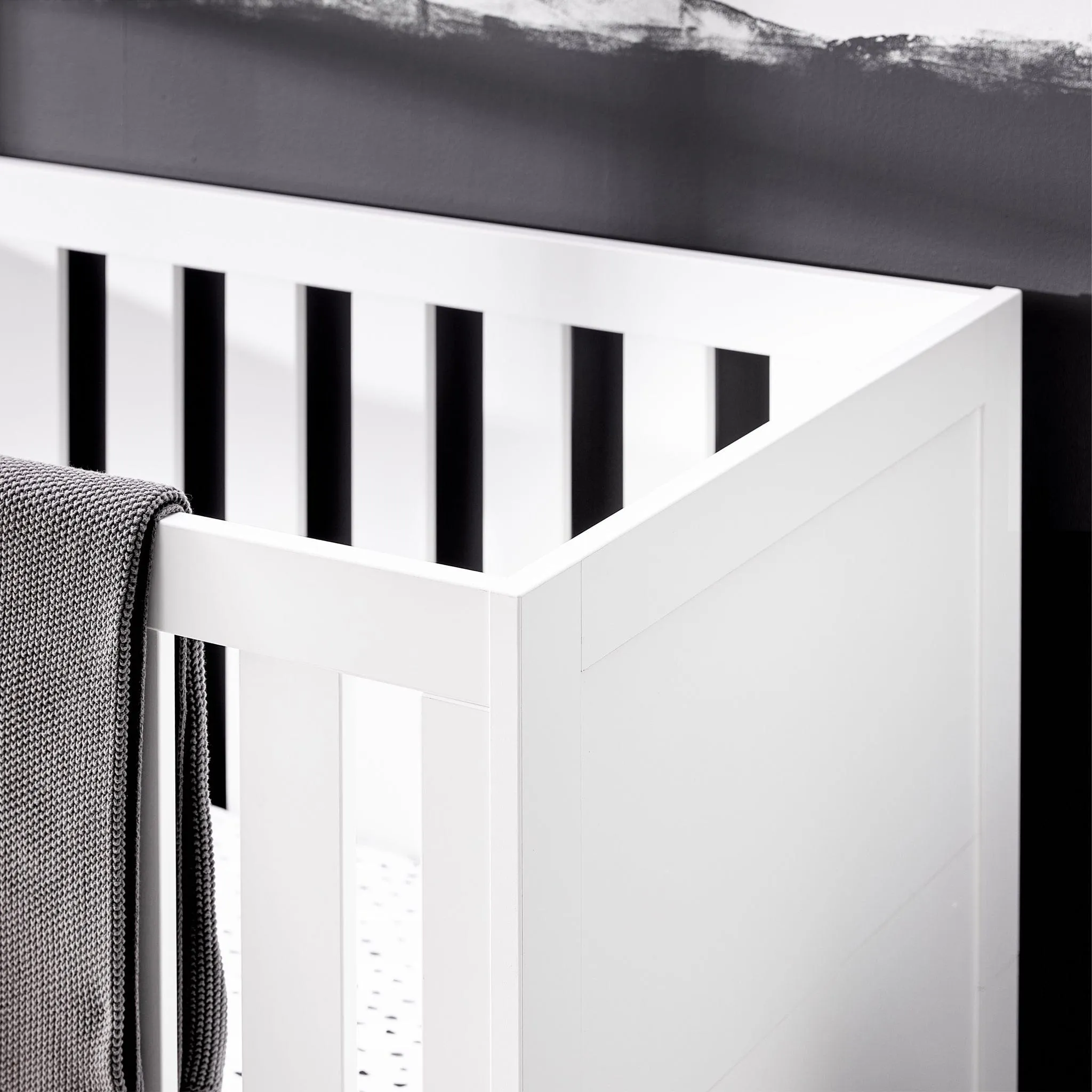 Silver Cross Finchley White 3-Piece Nursery Roomset