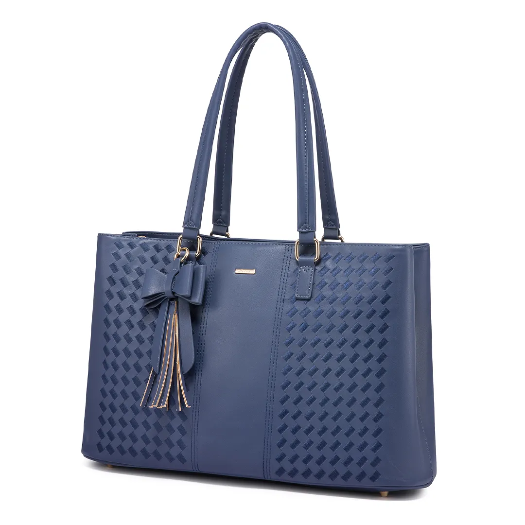 The Ava Tote