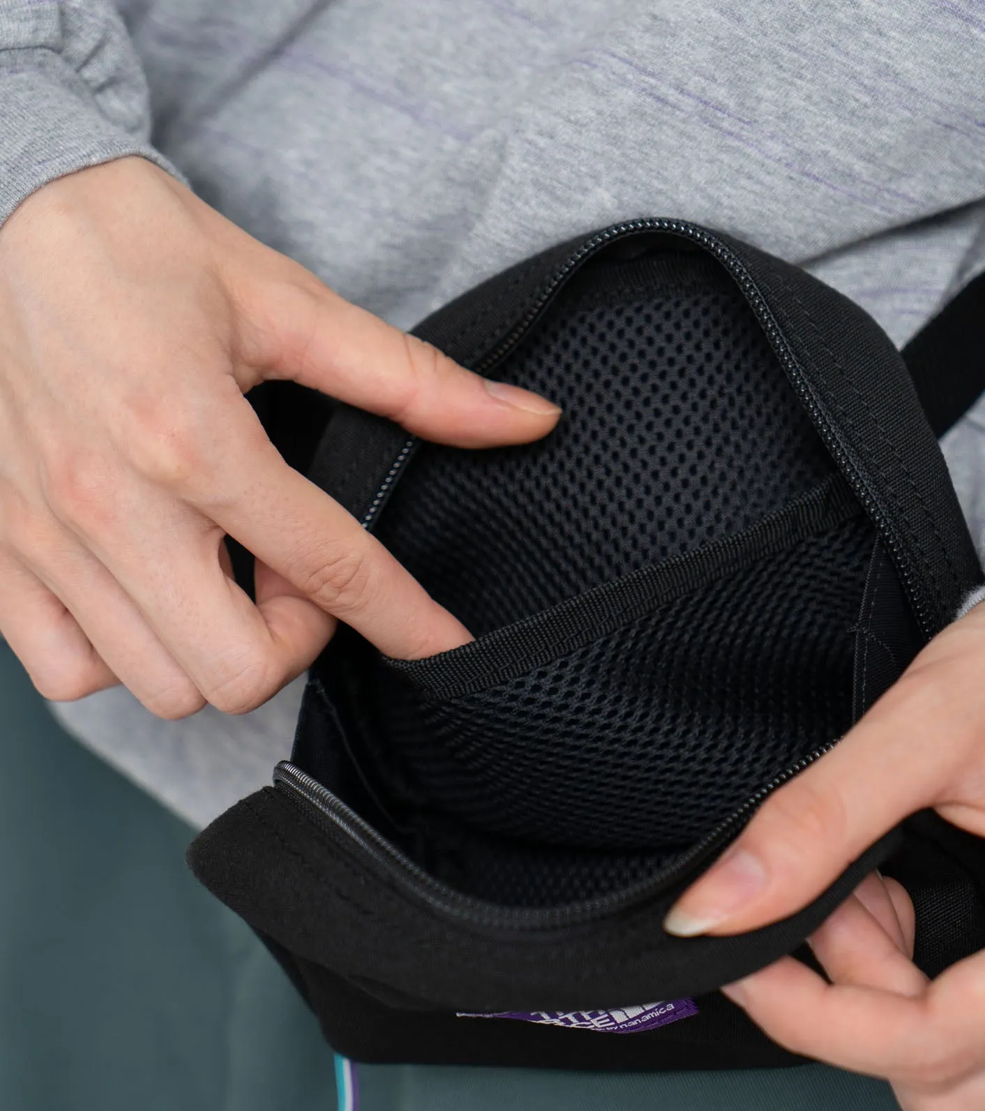 THE NORTH FACE PURPLE LABEL Stroll Belt Bag [ NN7310N ]