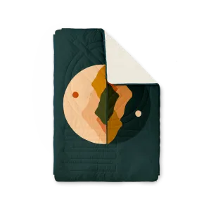 VOITED Fleece Outdoor Camping Blanket - Day & Night